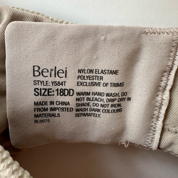 BERLEI - High Performance Underwire Non Padded Sports Bra Beige - 18DD (US 40DD) - Picture 6 of 11